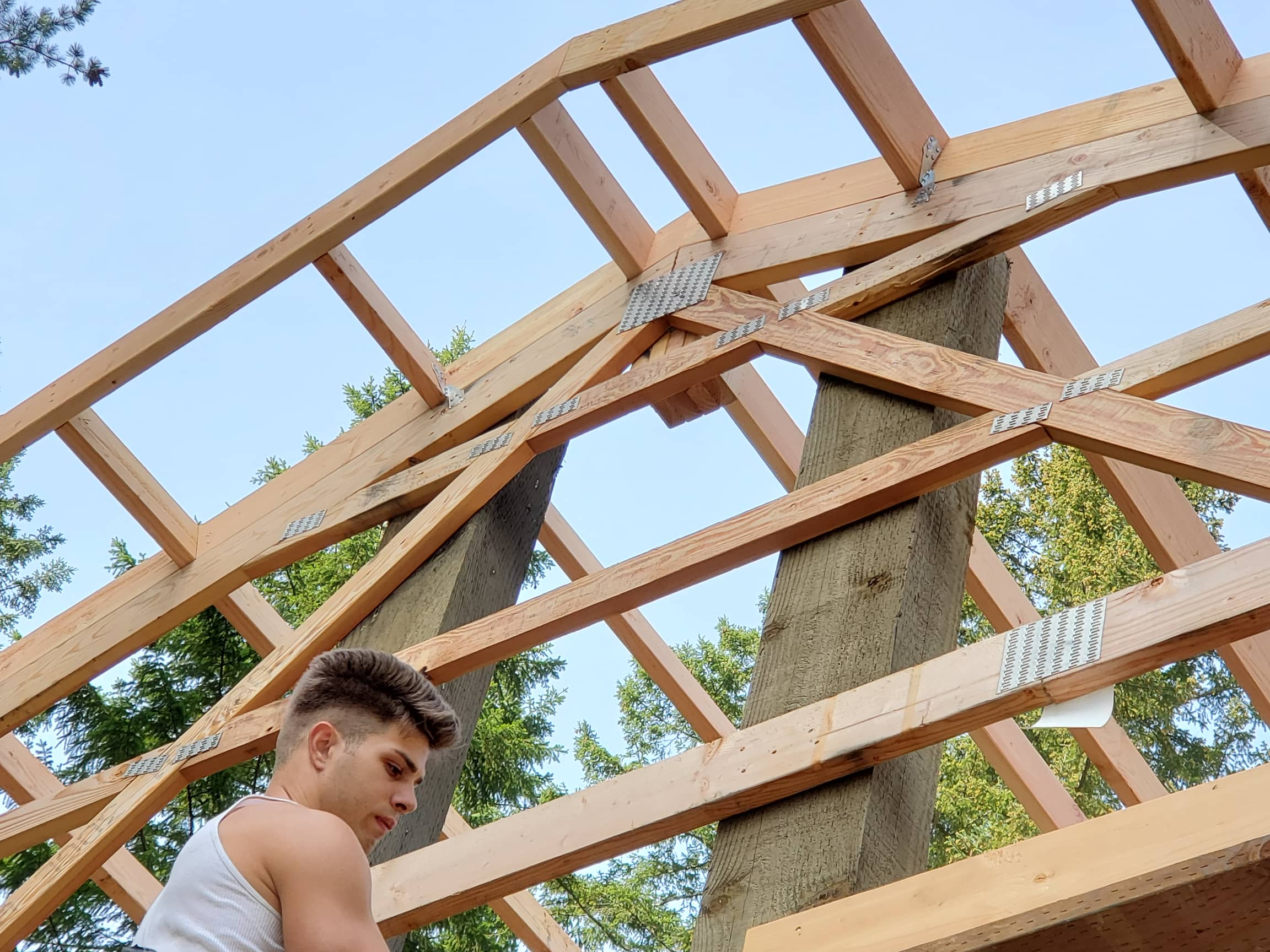 Gallery item 9c8b9b52-9a4f-40a0-8cc3-0f08129fdf6d